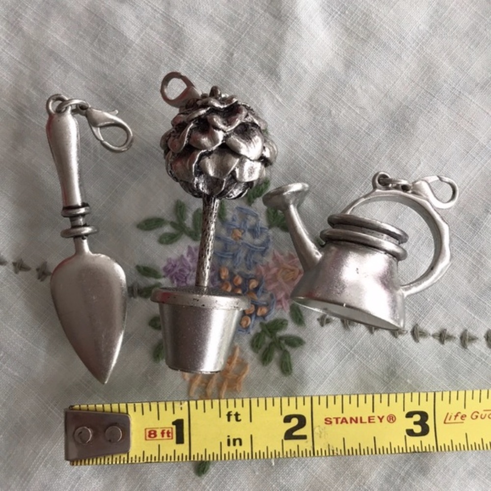 Three Garden Charms - Picture 8 of 10